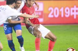 华体会链接-广州恒大主场大胜山东鲁能，积分领跑