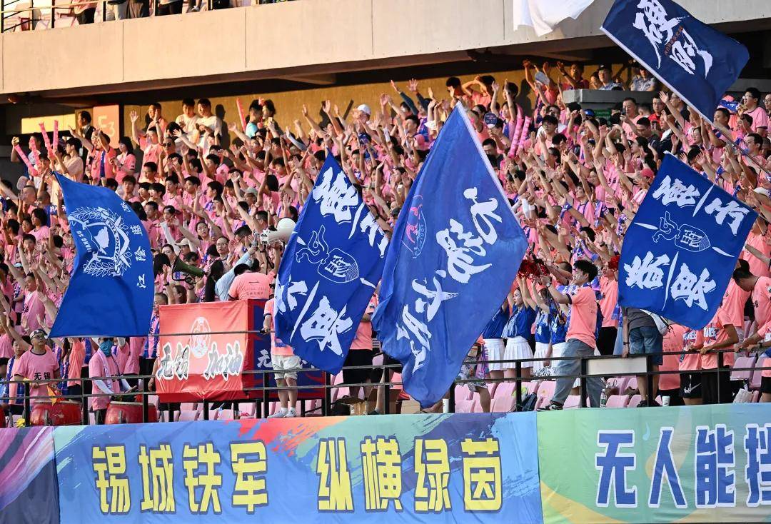 拼尽全力！奋战至最后一刻，球队无悔拼搏的简单介绍