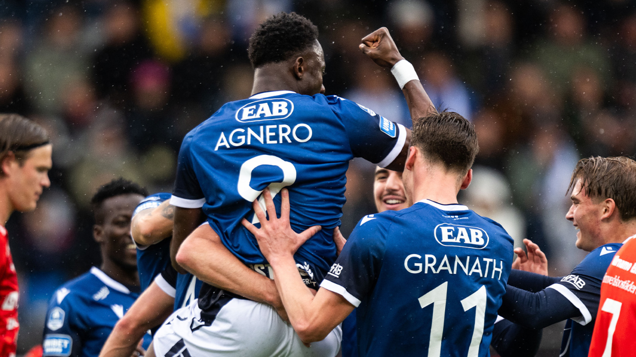 德国足球队逆转瑞典队，晋级欧锦赛四强