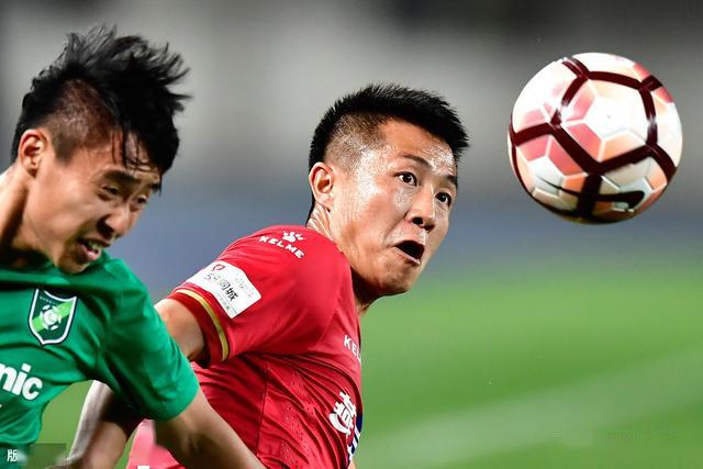 津巴布韦球队备战关键之战，准备应对挑战