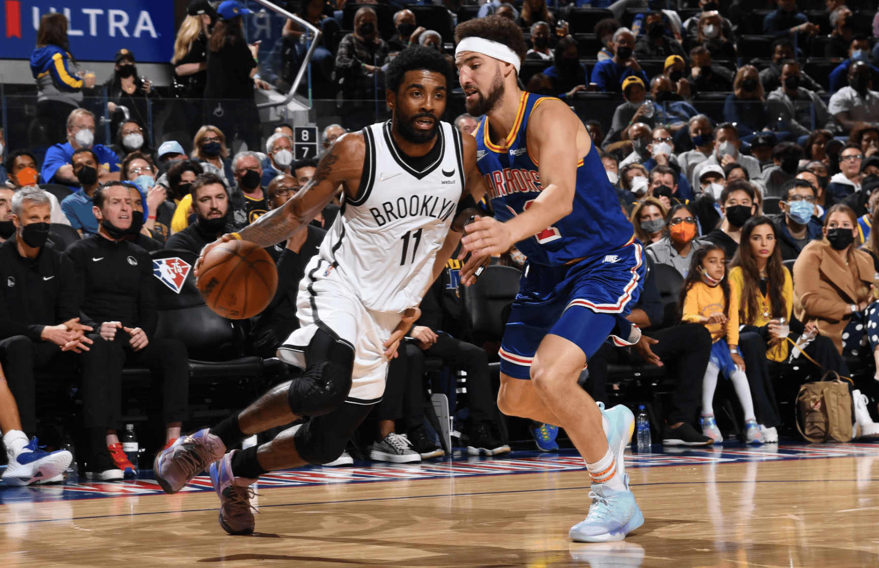 篮网主场击败篮网，球队再度升至东部前四