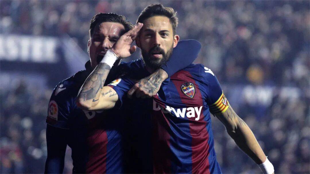 关于塞尔塔维戈客场逆转莱万特，客场劲击强敌的信息